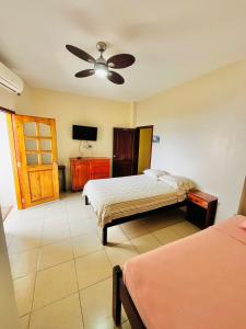 Hostal Luxuria Place
