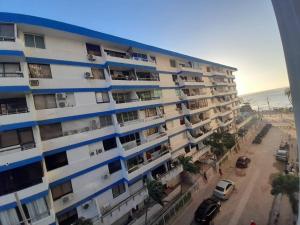 Apartamento Excalibur 5D junto al mar