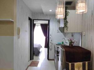 40 percent OFF 1BR City View Apartment in SUPERB Central Location