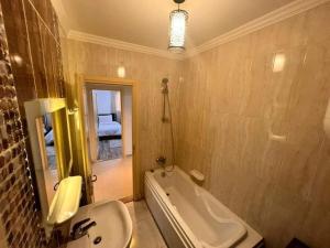 furnished Hotel apartment with Private Garden B8