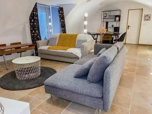 Appartements Troglodyte d’exception au coeur de Blois : photos des chambres