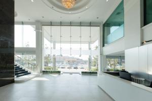 River Hotel - The Outstanding Venues Nakhon Pathom