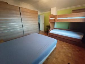 Private room in the apartment