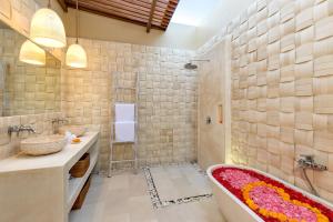 Villa Lisabella by Villa Finder