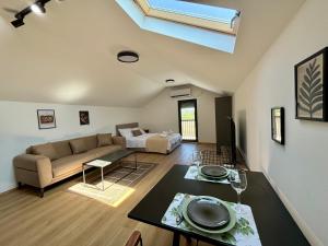 Promo Studio Apartment