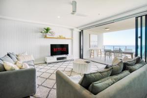 Absolute Kirra by EcoTime