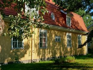 Taideniityn huoneisto Tuuli 1-4lle