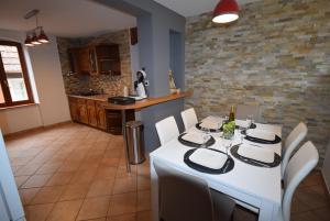 Appartements au pied du Haut Koenigsbourg 1 : photos des chambres