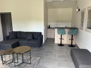 Villa Domitia Splendid View 5mn walk from center of Saint Remy