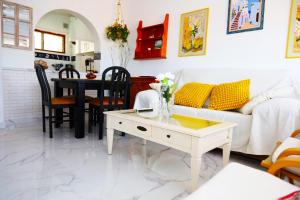 MojacarProperty, Apto Luis 1ª Línea de Playa