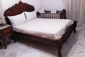 Felicity Seafront Luxury House