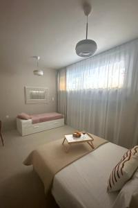 Renovated City Center x3 Double Bed Flat