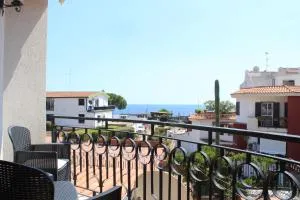 Blue Charm Maison - Cannizzaro