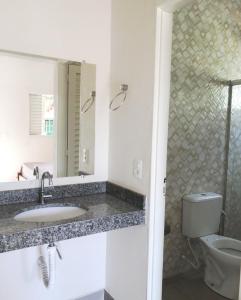 Pousada Terra do Sossego Hospeda na Casa da Cidade a 1 km do Centro Histórico COM PISCINA AQUECIDA - ÁREA DE LAZER - COZINHA COMPLETA - CHURRASQUEIRA E GANHA PASSEIO