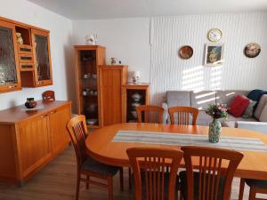 Domačija pri Ivankovih