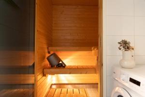 Aurora Apartment with Sauna By BookLapland