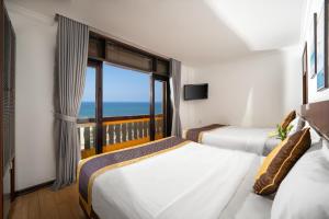 Zenta Sea View Hotel