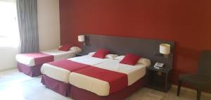 Double Room with Extra Bed room in Hotel Nerja Club & Spa