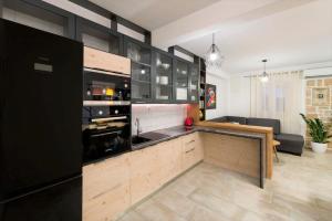 Enticing Sunset Villa With Magnificent Sea ViewS