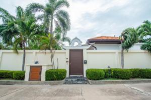 Private Pool 3B villa Snooker Karaoke Beach 200m