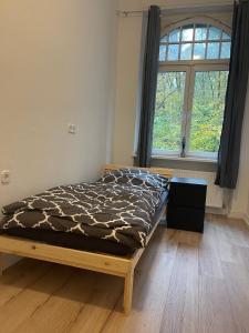 8 Betten - 4 Zimmer - Küche - Diele - Bad