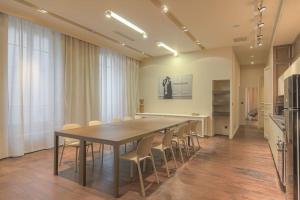 Appartements Appartement spacieux et lumineux pour 8, Lyon 1er : photos des chambres