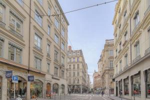 Appartements Appartement spacieux et lumineux pour 8, Lyon 1er : photos des chambres