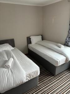 Budget Twin Room room in The Sandringham Court Hotel & Legends Sports Bar & Restaurant