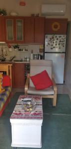 Pelas studio 10 minutes from the Athens airport