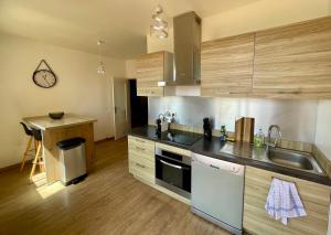 Appartements VUE EXCEPTIONNELLE - Ajaccio T3 rte Sanguinaires - Santa Lina : photos des chambres