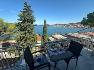 Apartment MIP - 3hvězdičkové hotely ve městě Tisno