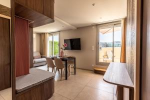 Appartements At home in Clermont, Place de Jaude : photos des chambres