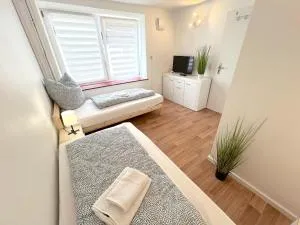 II Apartment 6 Personen - Monteurzimmer - Ferienwohnung - Großköllnbach - Dingolfing