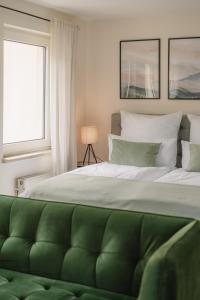 Exklusiv & Zentral: 1-Zi. Apartment mit Balkon Stellplatz