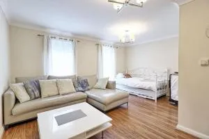 By Buildersbeds - Paignton House 4 Bedrooms - Friern Barnet