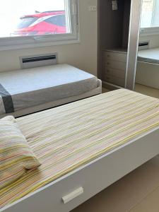 Chalet con maravillosa piscina a 5 minutos de Granada y campo de golf