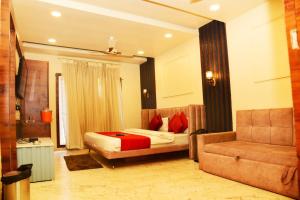 Hotel Satpura Inn`