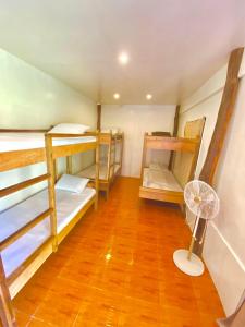 Knowwell Siargao BUNK BED