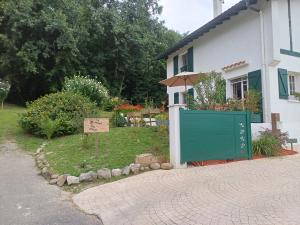 B&B / Chambres d'hotes Le chant des oiseaux : photos des chambres