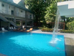 Hotel Puerto Triunfo