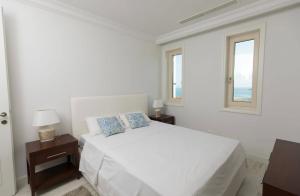 Sea View Three Bedroom Apartment - Marina Village
