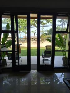 Sea Breeze Villa Anyer