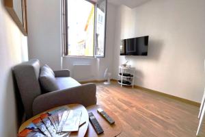 1BR in Historic Center of Grasse - BENAKEY