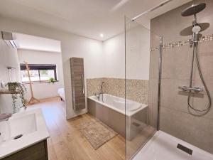 Appartements Loft de Magnac, spacieux et moderne : photos des chambres