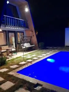 HappyHouse Bungalov Three-Room, SW POOL with lake view, Sapanca B1 - Feyziye