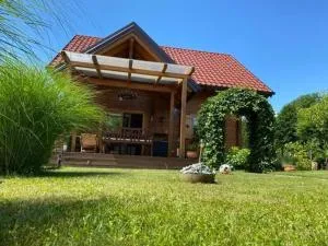 Drvena kuća Marta - Tušilović