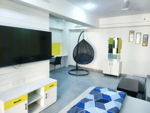 Studios by La Sentido