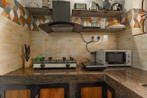 1BHK Fully Furnished 4 Min Ride To The Beach