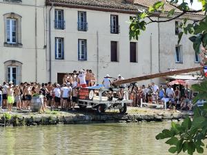 Studio indépendant proche canal du midi