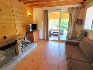 Maison calme avec jardin, 3 chambres, cheminée proche station de ski - FR-1-393-151